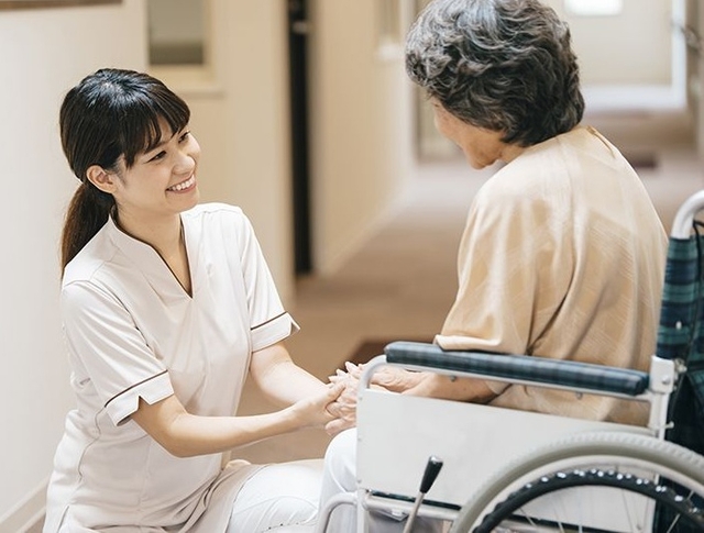 Đặc định đầu Nhật, N2, Osaka, Điều dưỡng, hộ lý, Tăng ca, Có người Việt